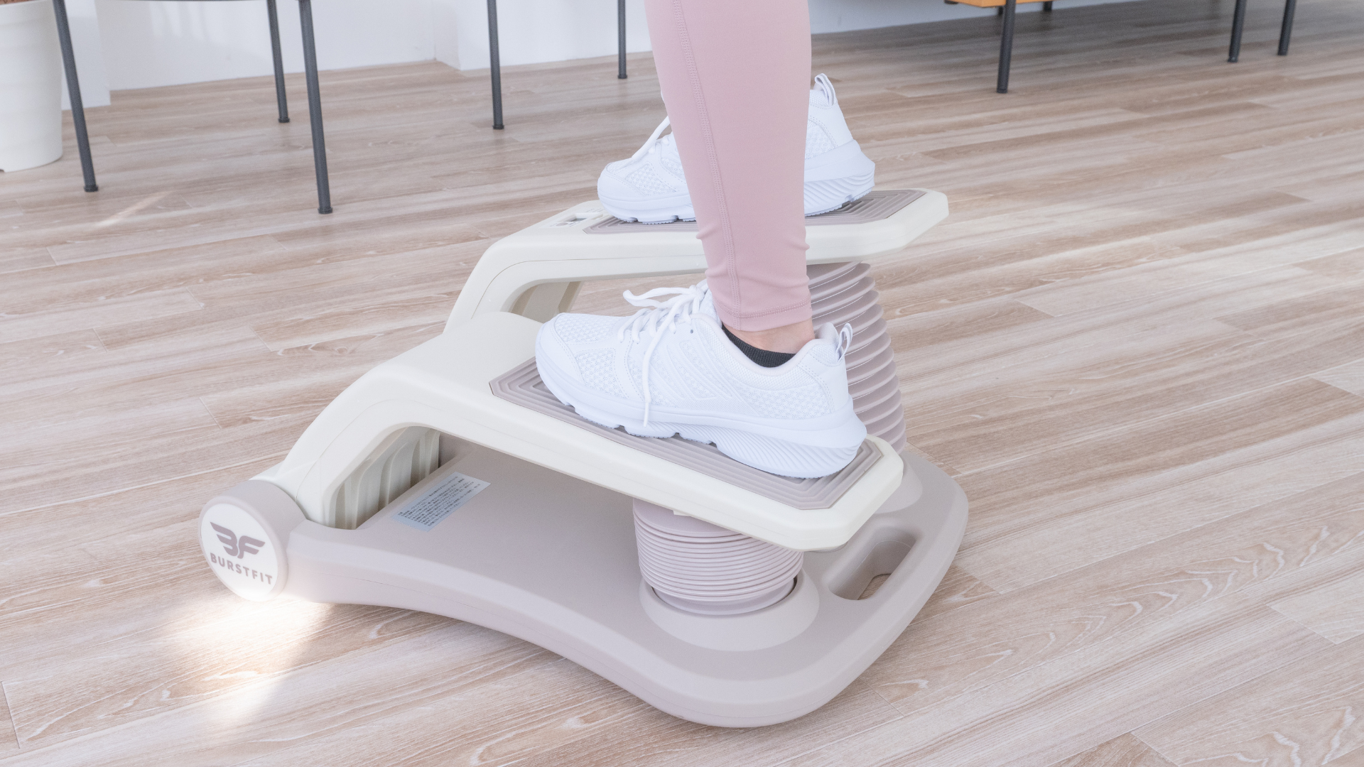 ヘブンリーステッパーはこの踏み心地で、なぜ軽いのに効くの？　Jan. 28