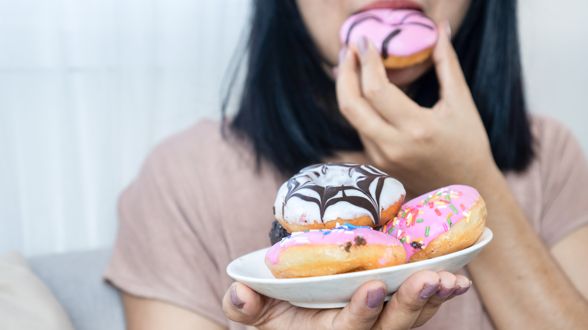 甘いものをやめられない理由、若いころの極端なダイエットのせいでした。　Aug.19