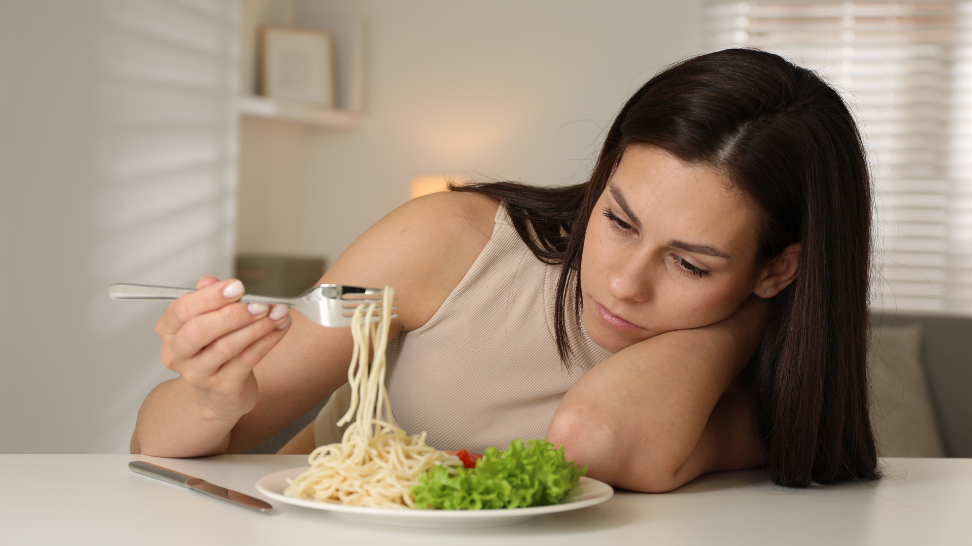 夏に食欲がなくなる人と、逆に増える人。同じ夏なのに違う理由　Jul .22