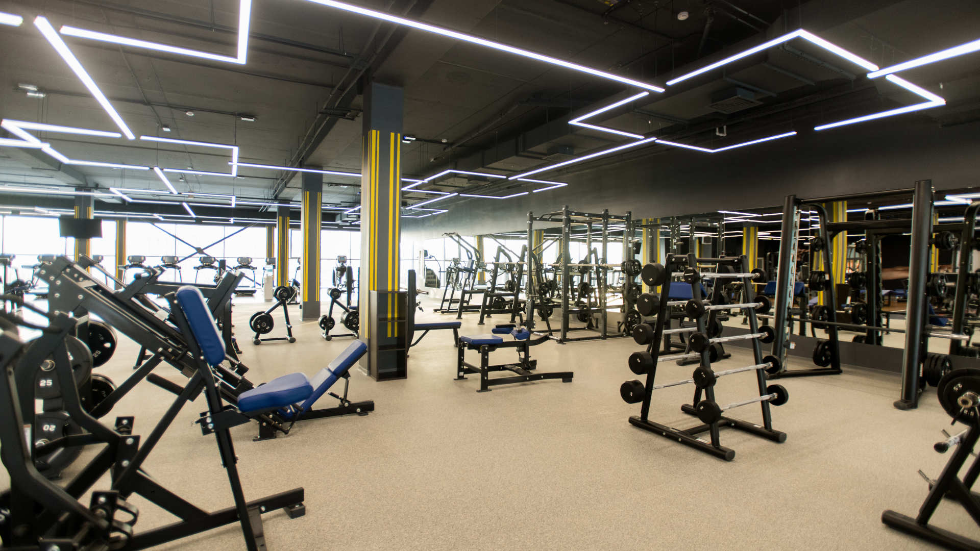 ジム VS  おうちトレ Mar 12,